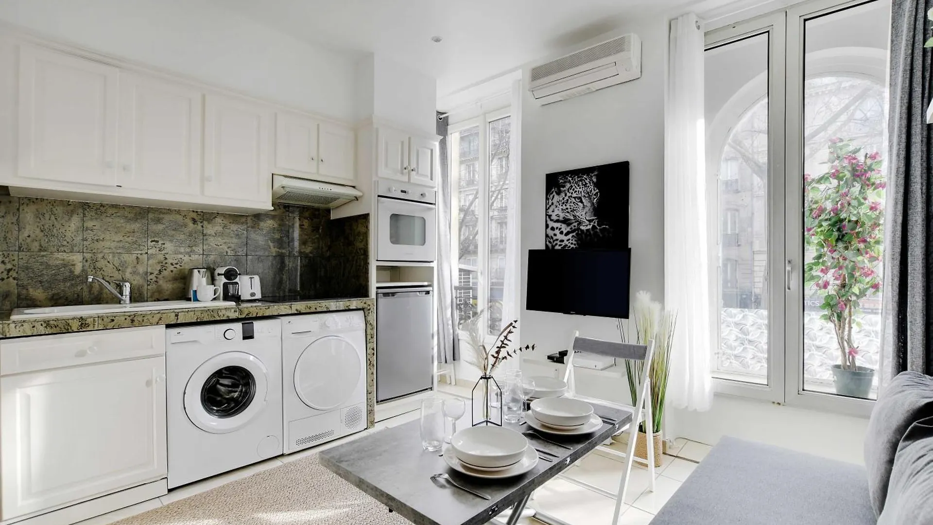 Cozy Apartment - 1Br-3P - Gare Du Nord Paris Fransa